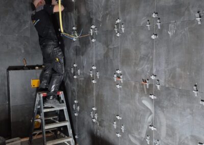 De Zomp Enter in uitvoering